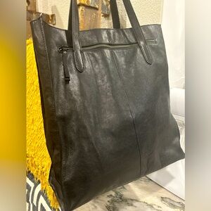 J. CREW New Without Tags Leather Carryall Top Handle Everyday Tote Bag